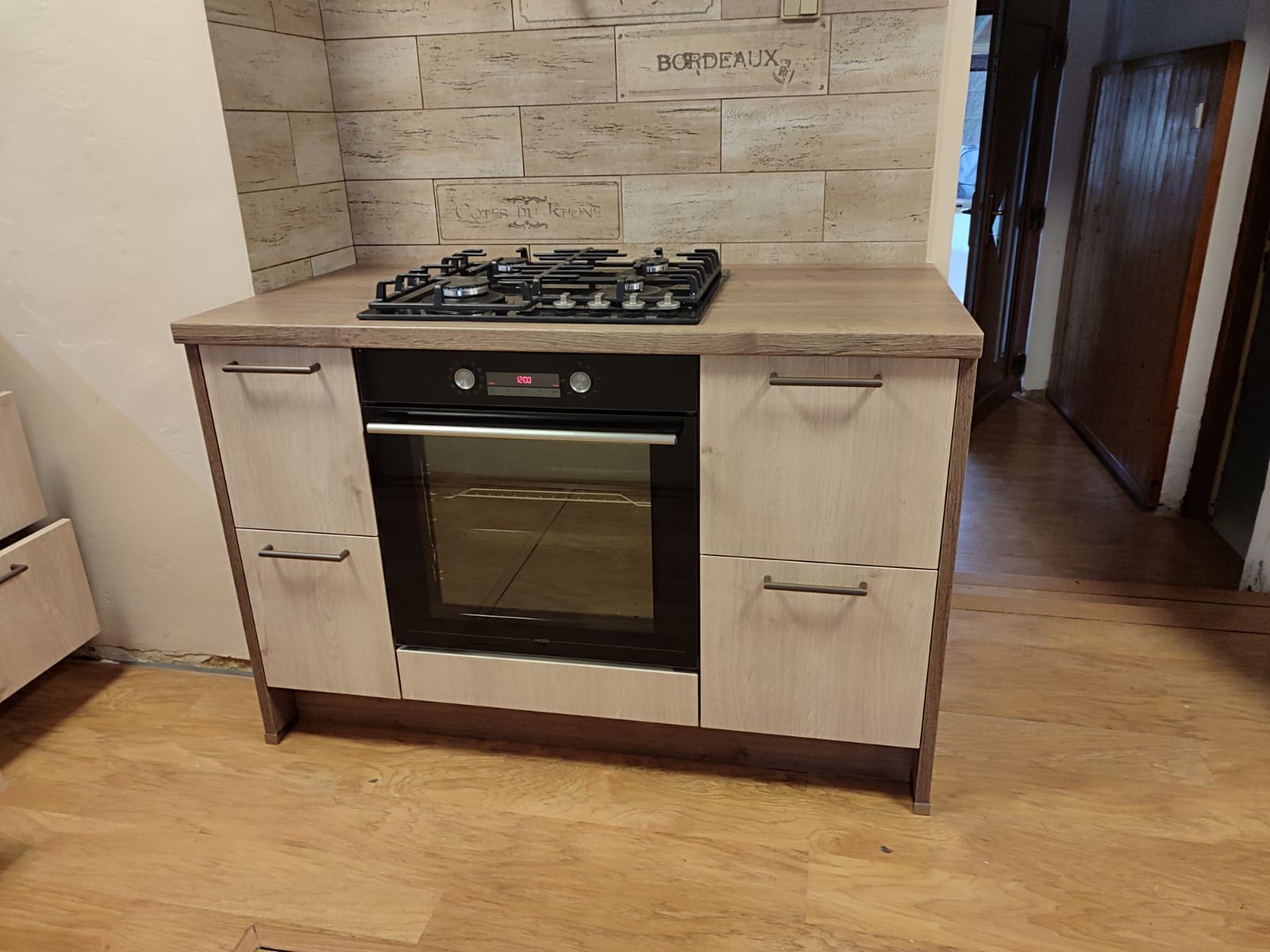 Montáž kuchyně – ukázka 4